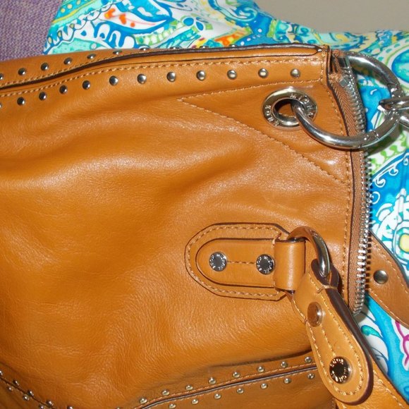Michael Kors Authentic Tan with Rivets Handbag - Picture 3 of 10